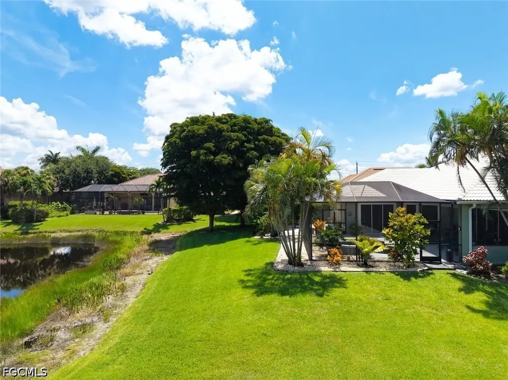 8951 Abbotsford Terrace Fort Myers FL 33912