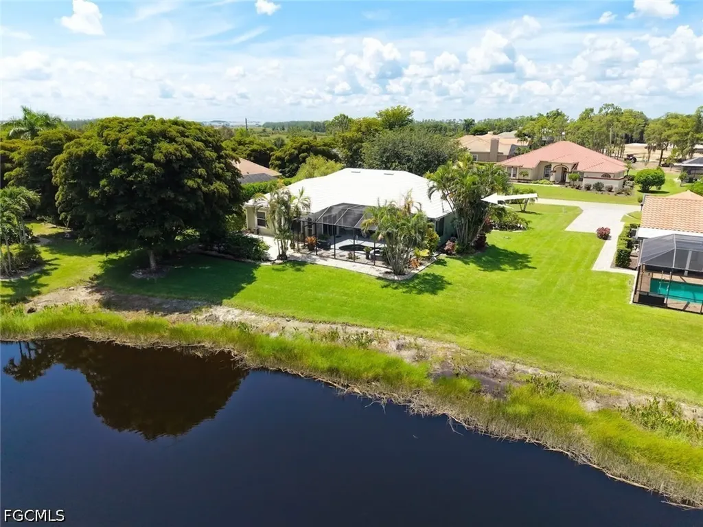 8951 Abbotsford Terrace Fort Myers FL 33912