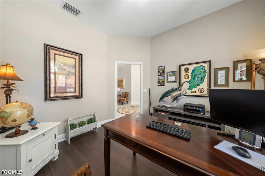 8951 Abbotsford Terrace Fort Myers FL 33912