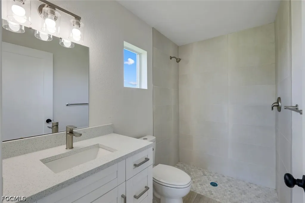 1409 NE 18th Place Cape Coral FL 33909
