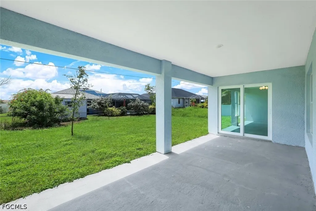 1409 NE 18th Place Cape Coral FL 33909