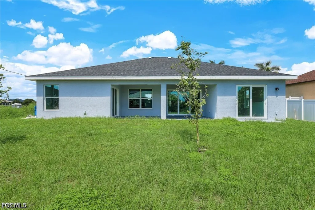 1409 NE 18th Place Cape Coral FL 33909