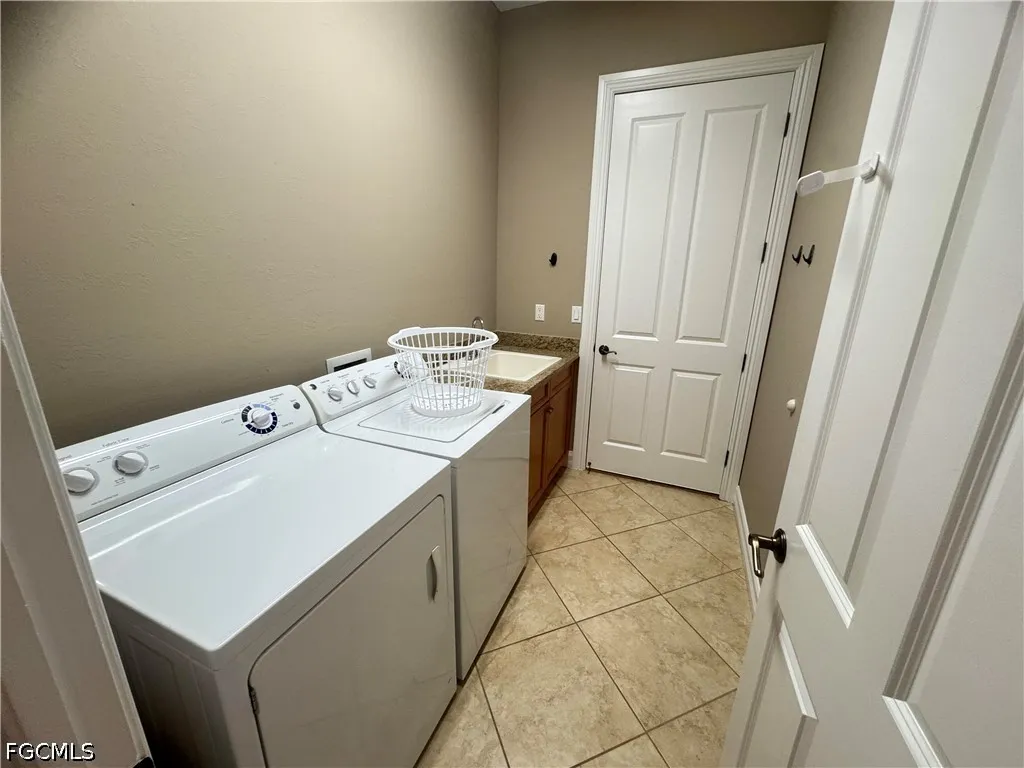 11848 Rosalinda Court Fort Myers FL 33912