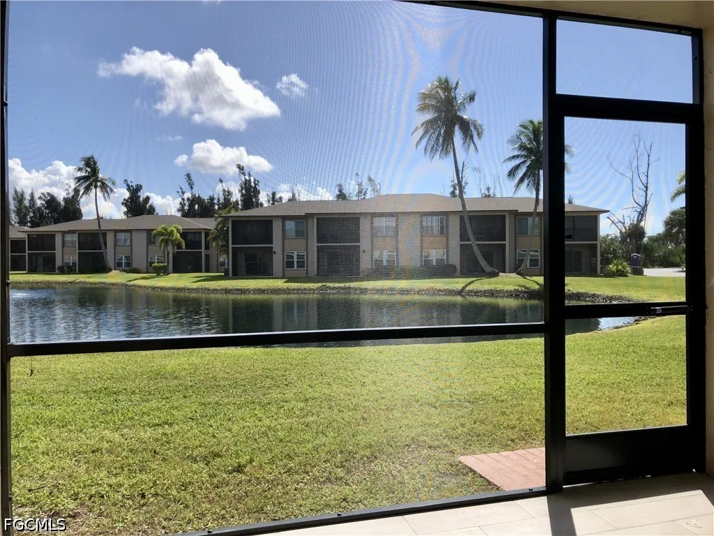 16881 Davis Road Fort Myers FL 33908