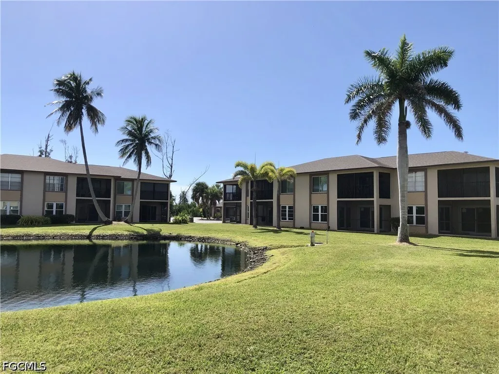 16881 Davis Road Fort Myers FL 33908