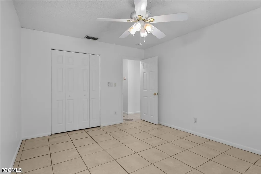 11 Desert Candle Circle Lehigh Acres FL 33936