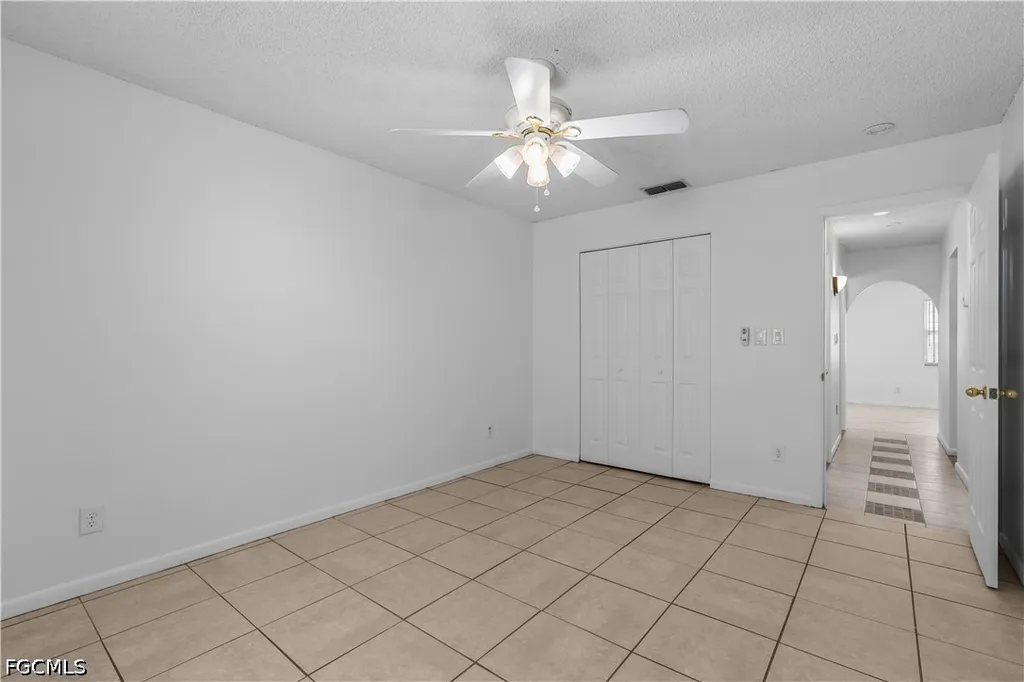 11 Desert Candle Circle Lehigh Acres FL 33936
