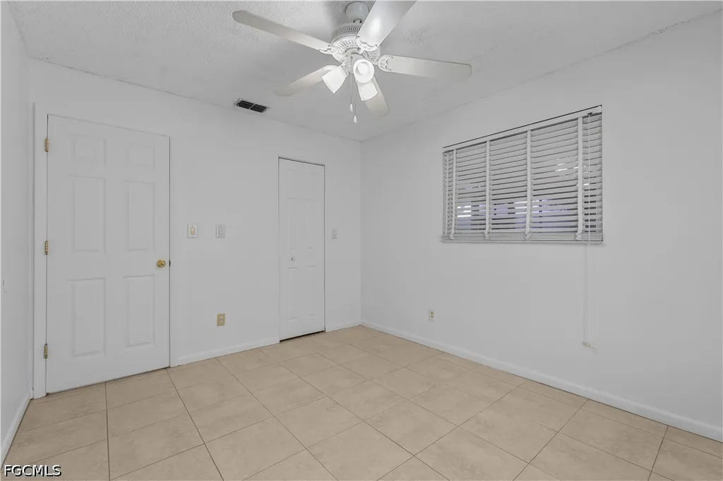 11 Desert Candle Circle Lehigh Acres FL 33936