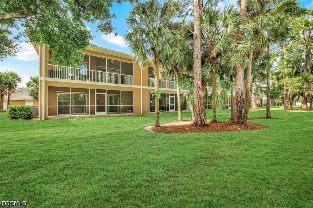1137 Winding Pines Circle Cape Coral FL 33909