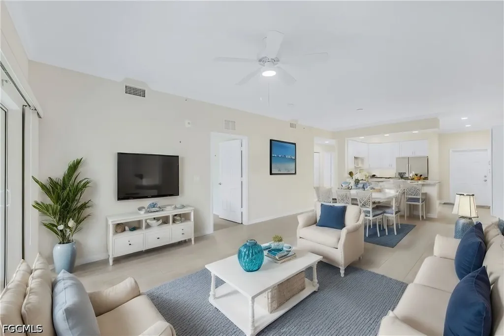 1137 Winding Pines Circle Cape Coral FL 33909