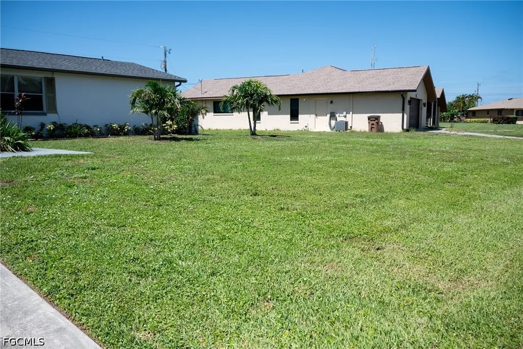 2122 SE 6th Terrace Cape Coral FL 33990