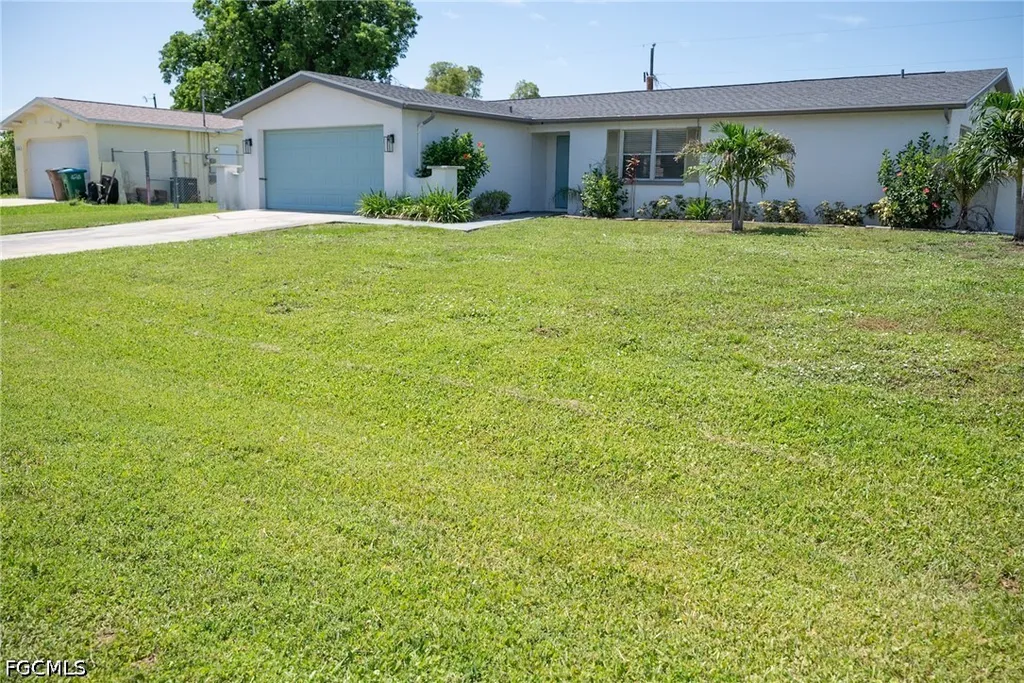2122 SE 6th Terrace Cape Coral FL 33990
