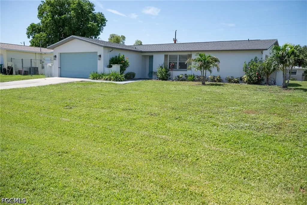 2122 SE 6th Terrace Cape Coral FL 33990
