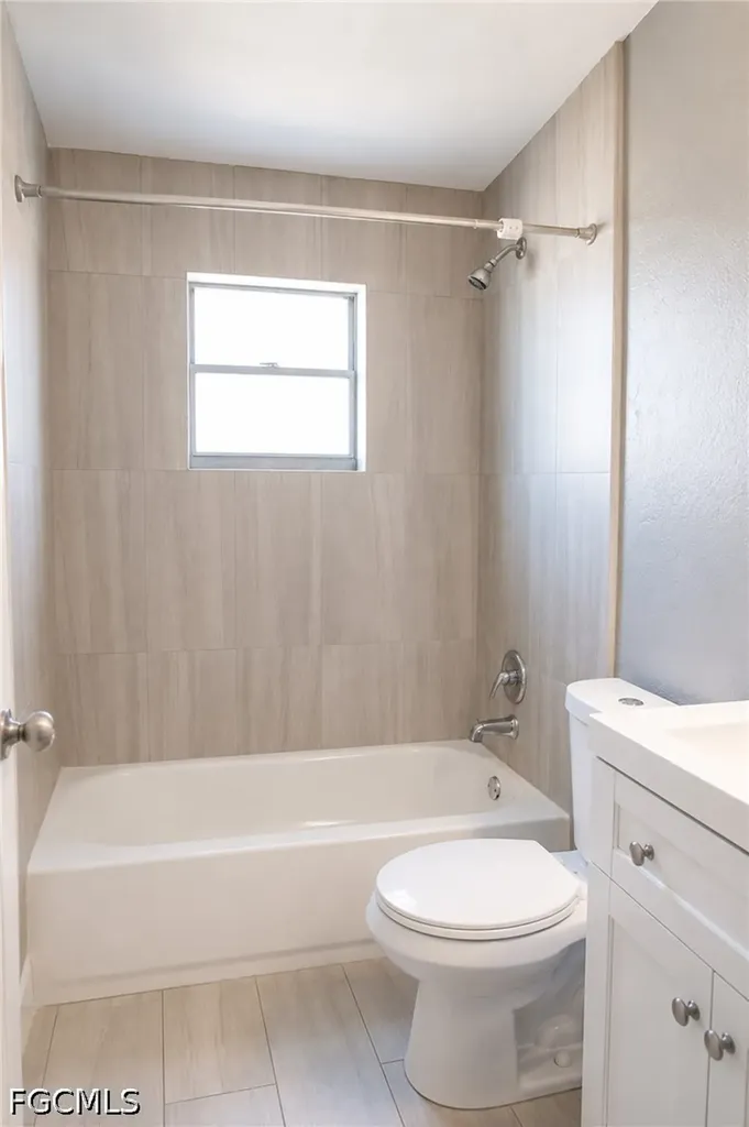 2122 SE 6th Terrace Cape Coral FL 33990