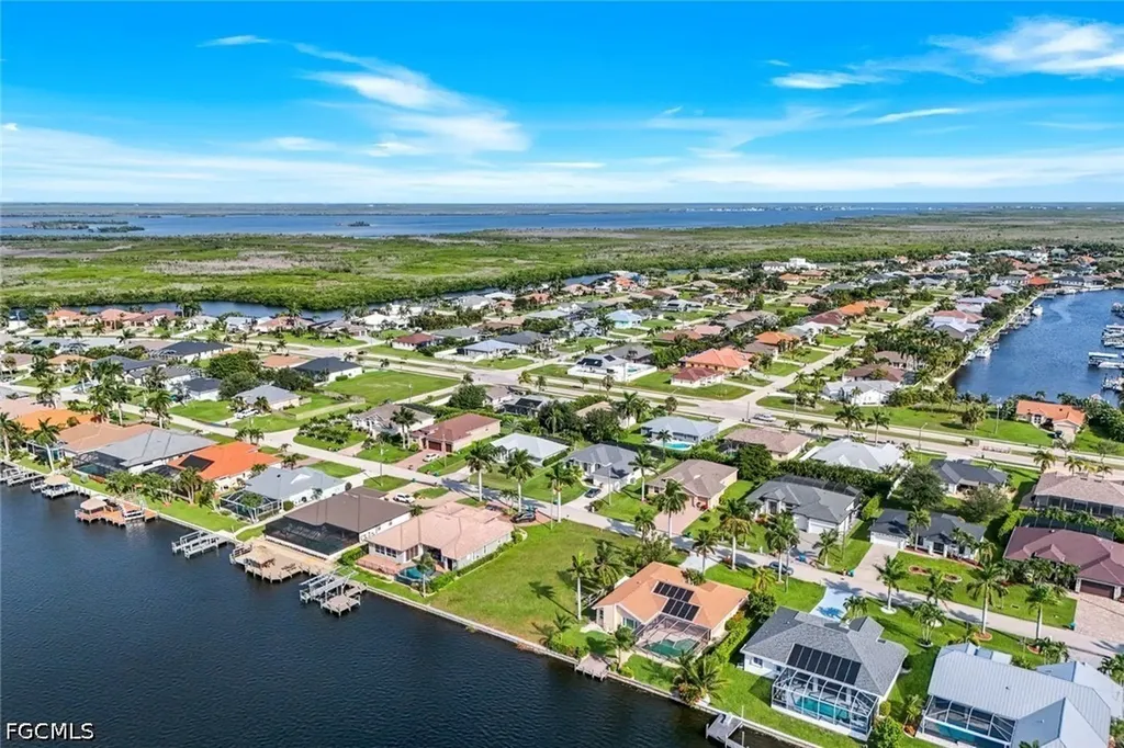2834 SW 30th Street Cape Coral FL 33914