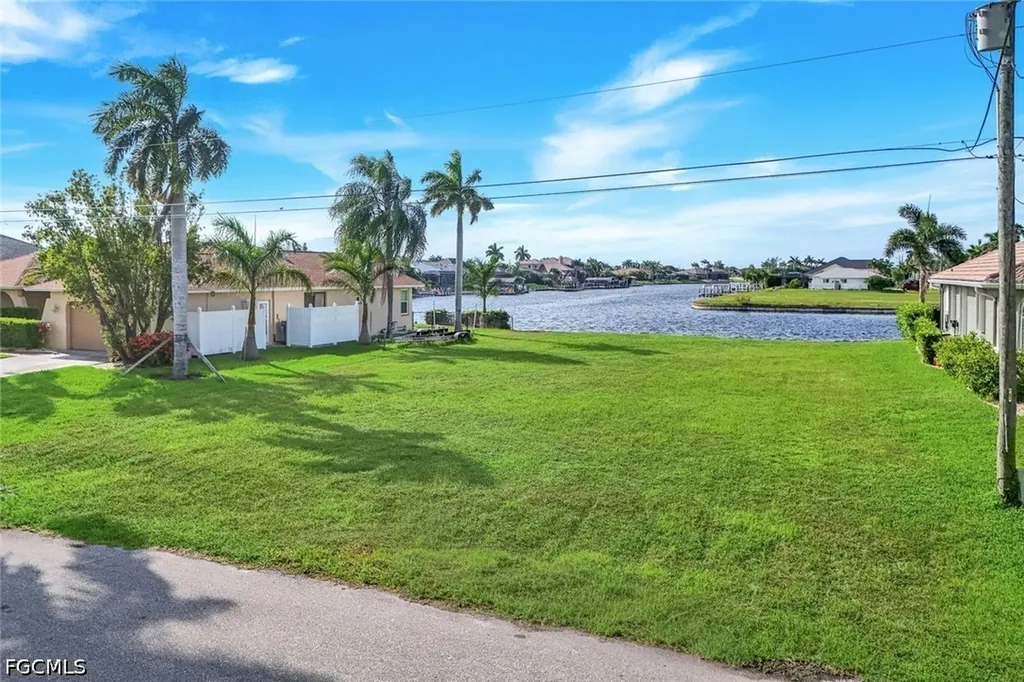 2834 SW 30th Street Cape Coral FL 33914