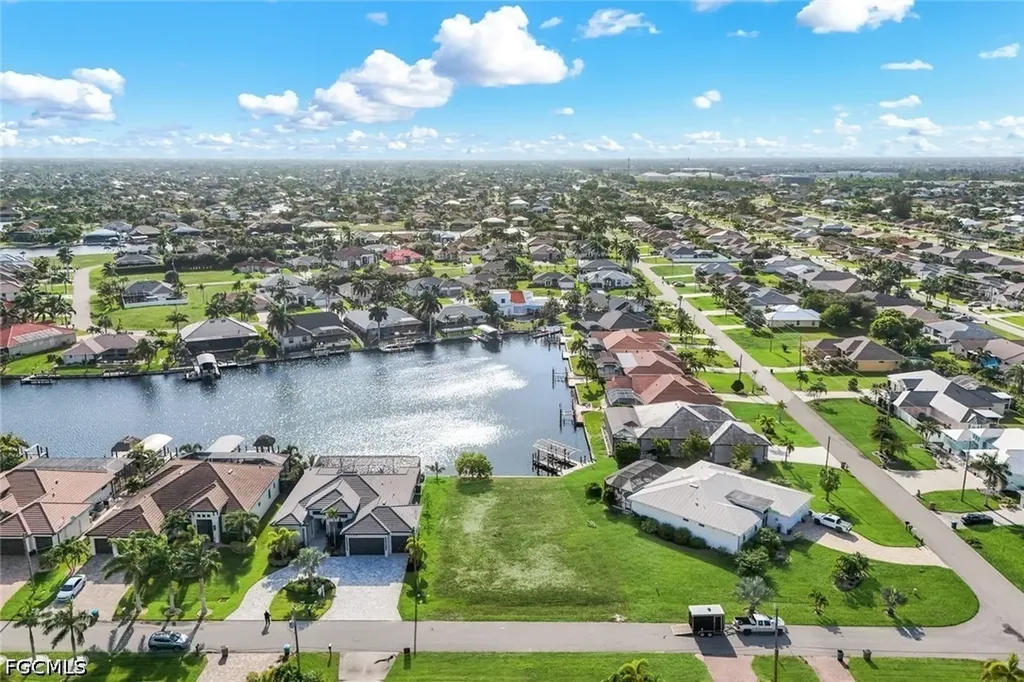 3127 SW 29th Avenue Cape Coral FL 33914