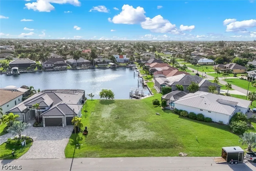 3127 SW 29th Avenue Cape Coral FL 33914