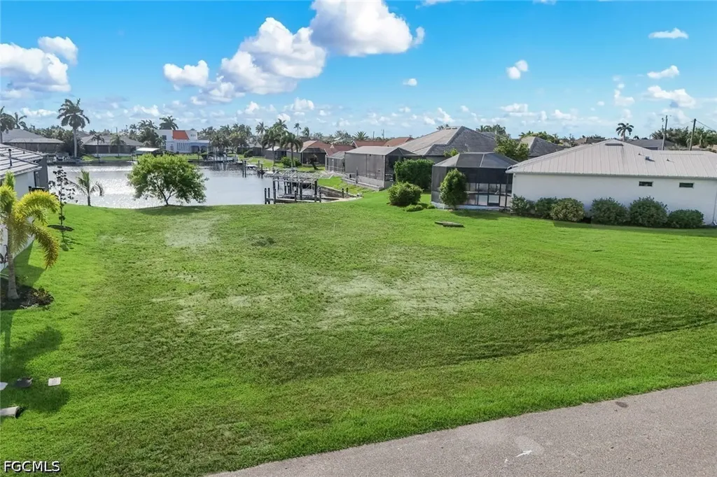 3127 SW 29th Avenue Cape Coral FL 33914