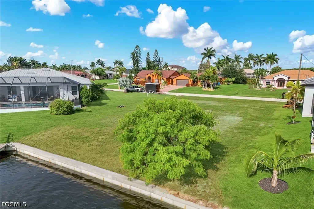 3127 SW 29th Avenue Cape Coral FL 33914