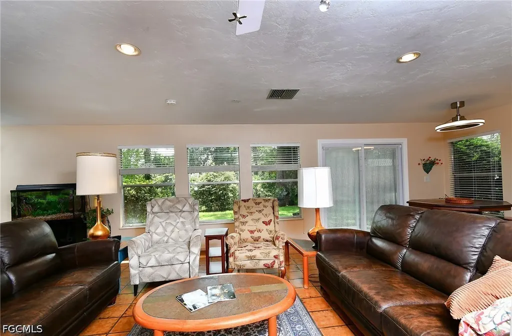 318 Fifth Avenue Lehigh Acres FL 33936