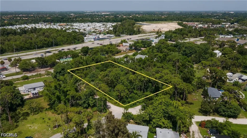 20190 Trailside Drive Estero FL 33928