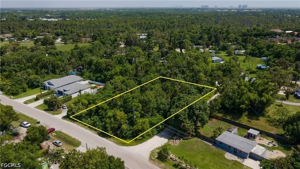 20190 Trailside Drive Estero FL 33928