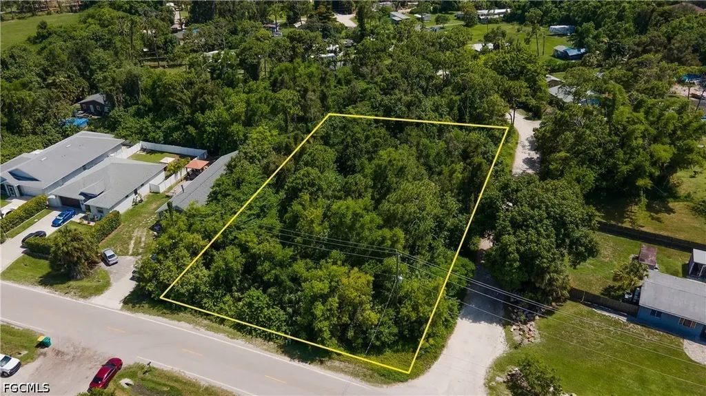 20190 Trailside Drive Estero FL 33928