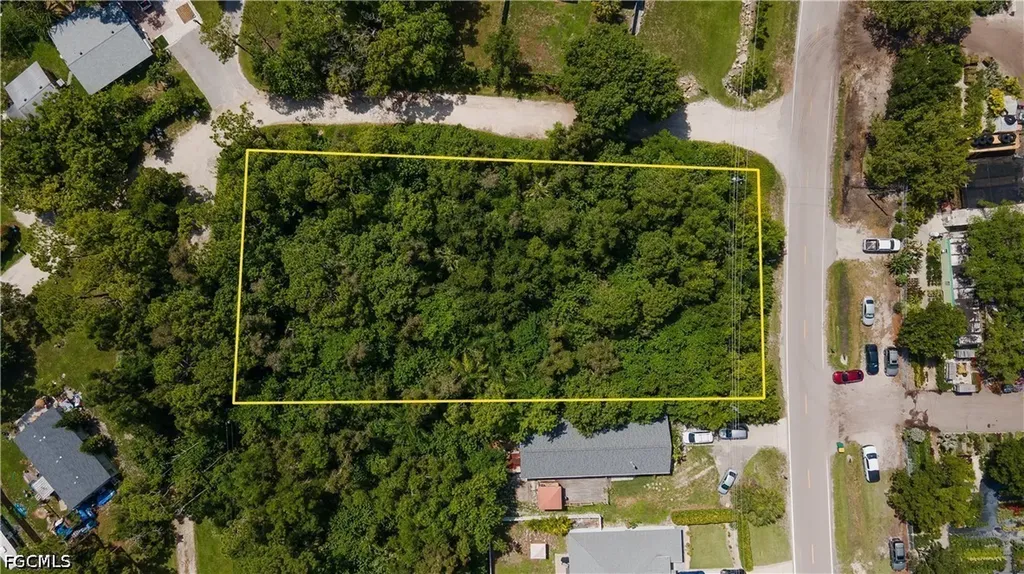 20190 Trailside Drive Estero FL 33928