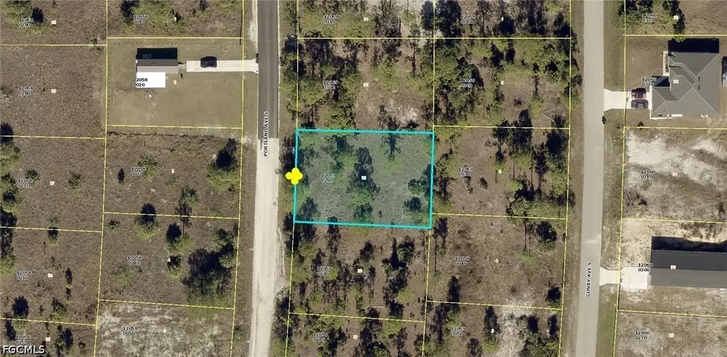 1061 Portland Avenue S Lehigh Acres FL 33974