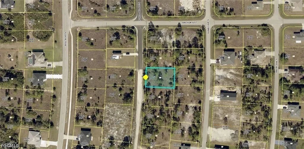 1061 Portland Avenue S Lehigh Acres FL 33974