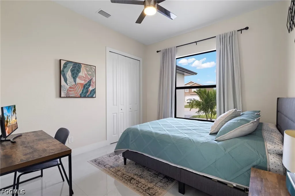 1137 SW 18th Court Cape Coral FL 33991