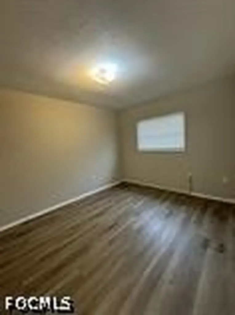 64 1st Street Fort Myers FL 33907