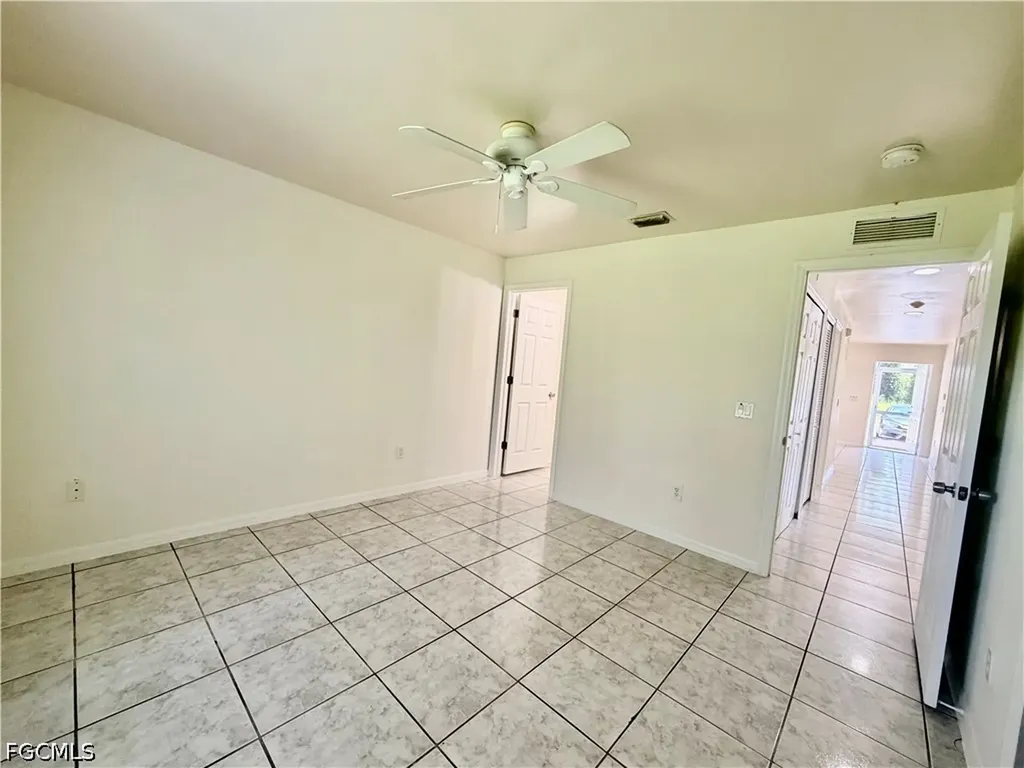 4737 28th Street SW Lehigh Acres FL 33973