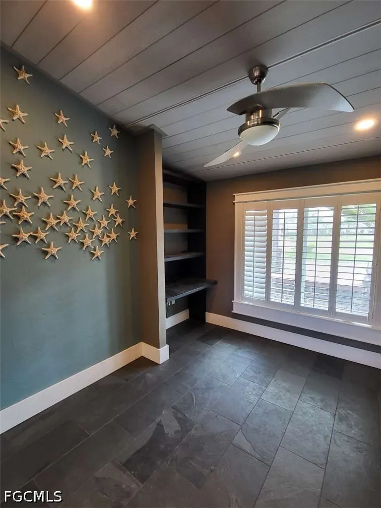 2257 Regal Way Naples FL 34110