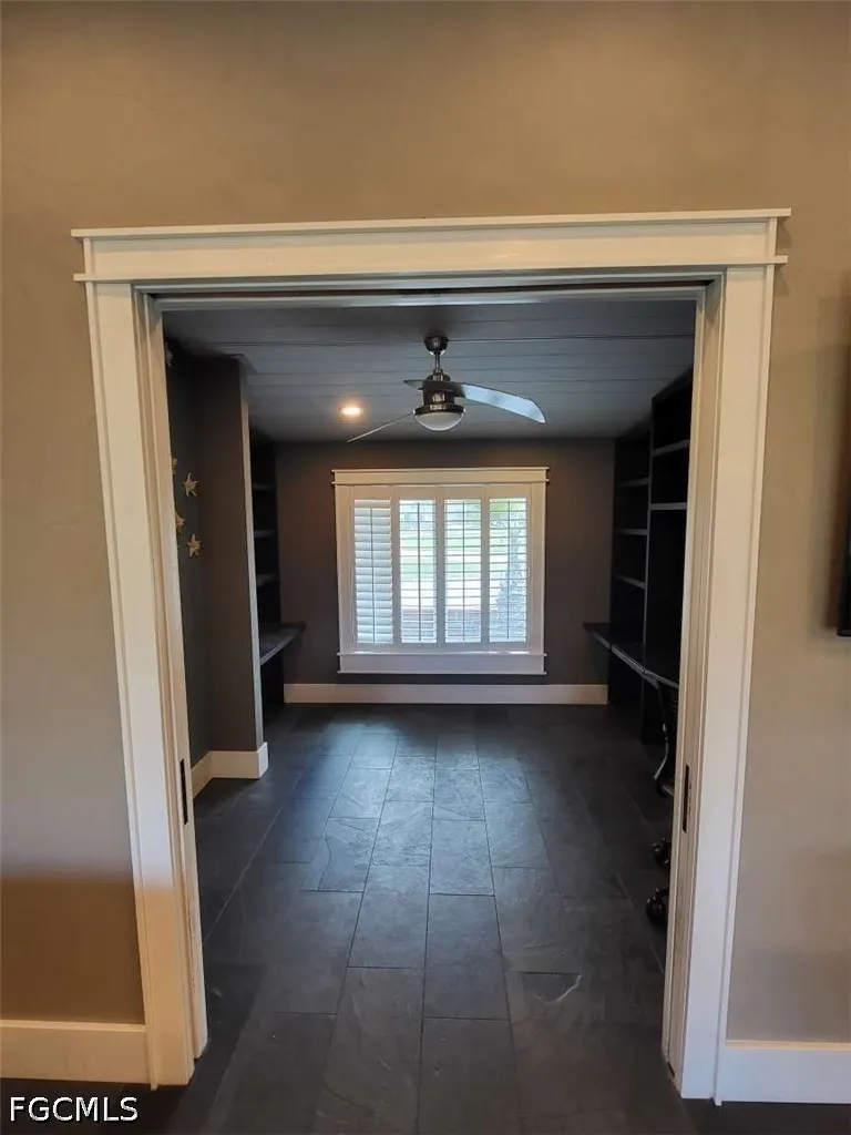 2257 Regal Way Naples FL 34110