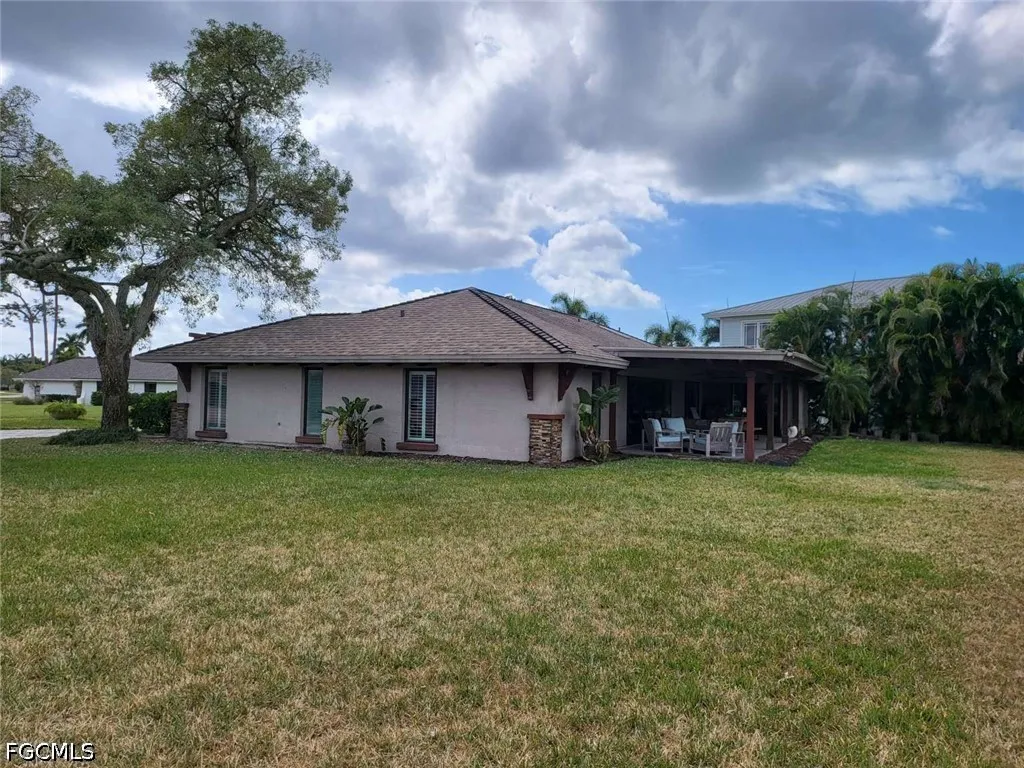 2257 Regal Way Naples FL 34110