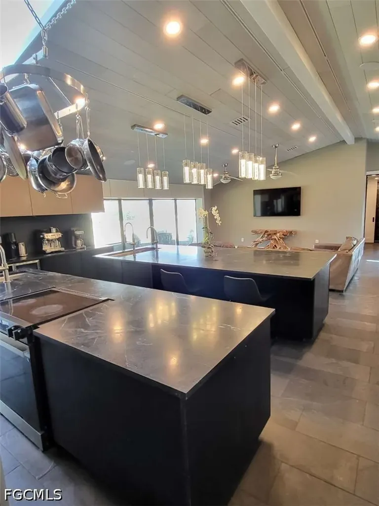 2257 Regal Way Naples FL 34110