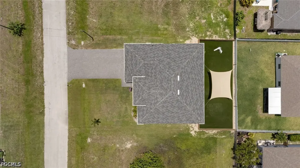 812 NW 37th Avenue Cape Coral FL 33993