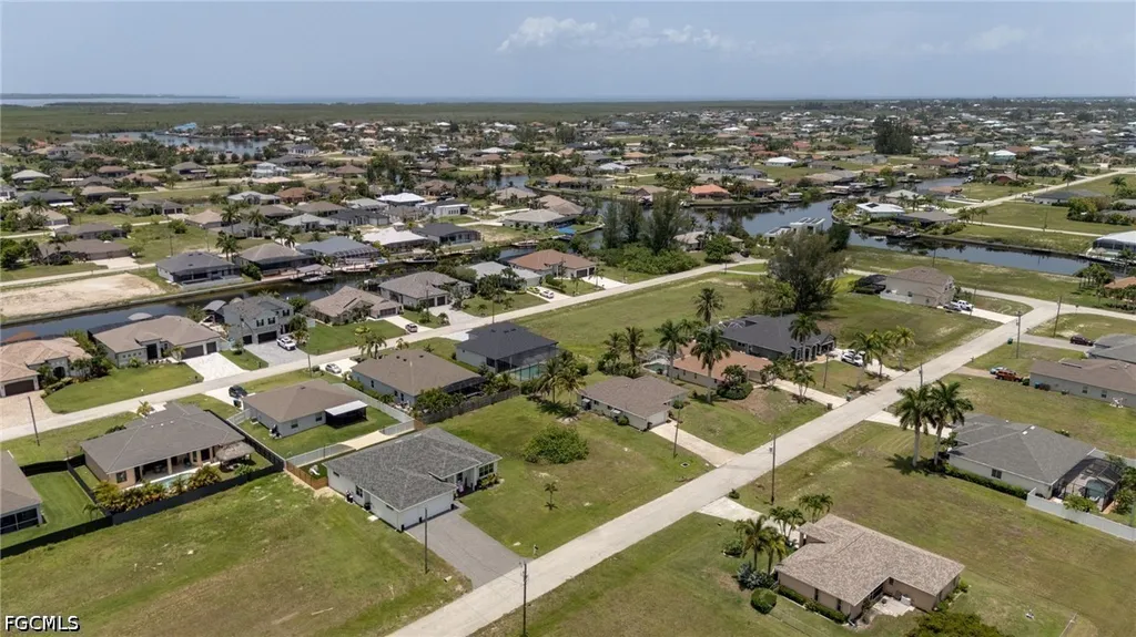 812 NW 37th Avenue Cape Coral FL 33993