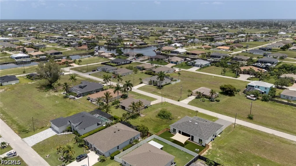812 NW 37th Avenue Cape Coral FL 33993