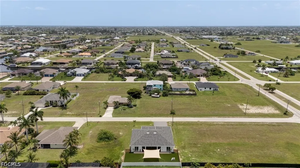 812 NW 37th Avenue Cape Coral FL 33993