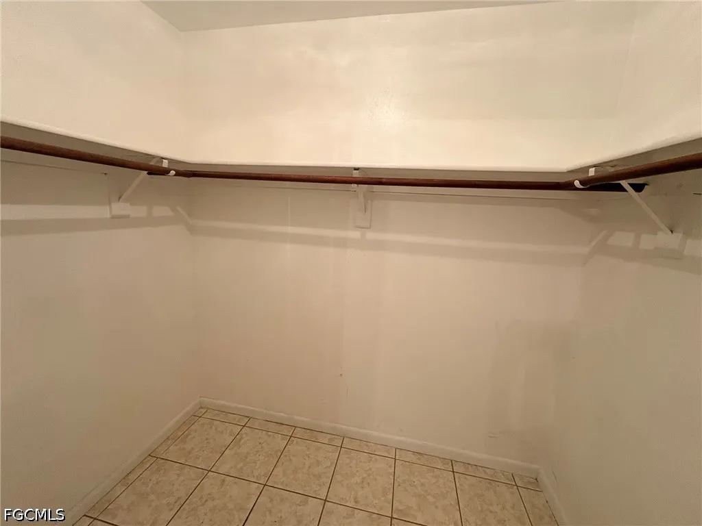 729 SW 39th Street Cape Coral FL 33914