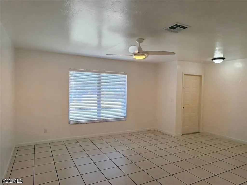 729 SW 39th Street Cape Coral FL 33914
