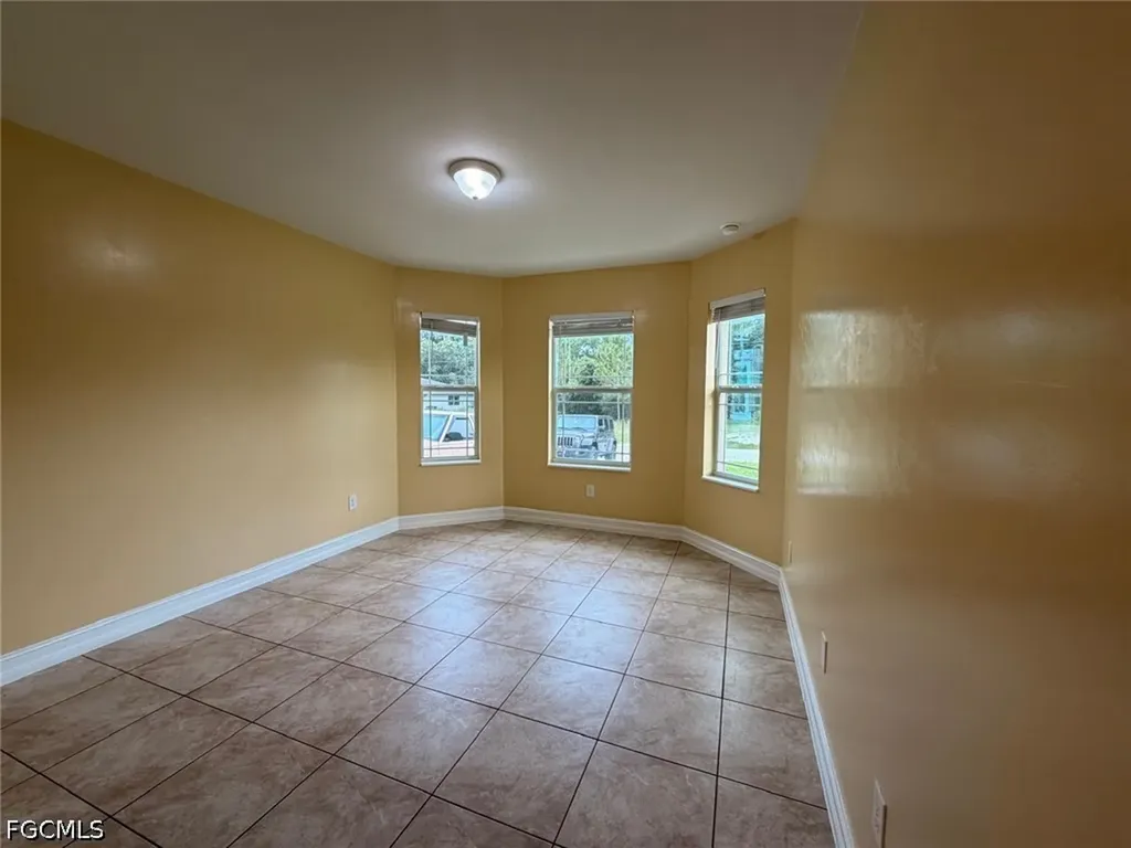 4434 - 4436 29th Street SW Lehigh Acres FL 33973
