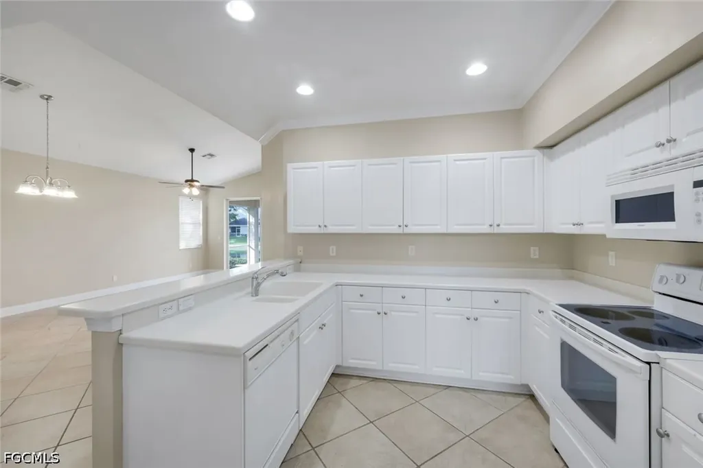 3532 Milan Drive Fort Myers FL 33916