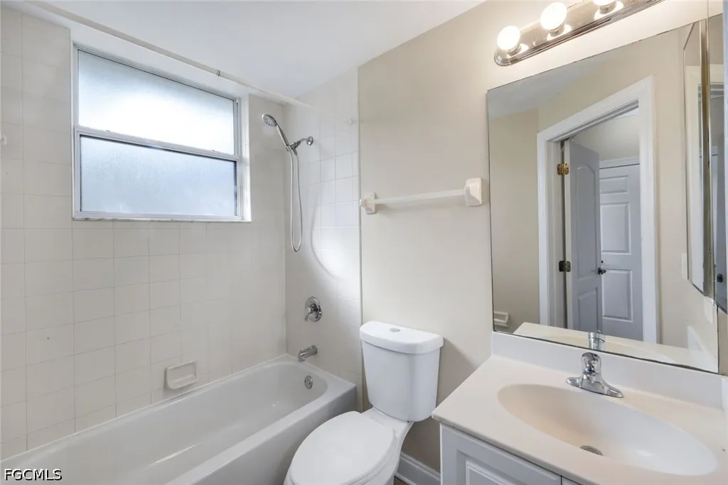 3532 Milan Drive Fort Myers FL 33916