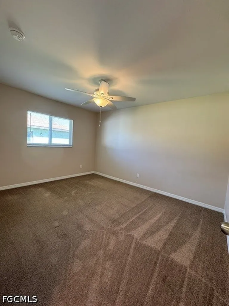 1318 NE 2nd Street Cape Coral FL 33909