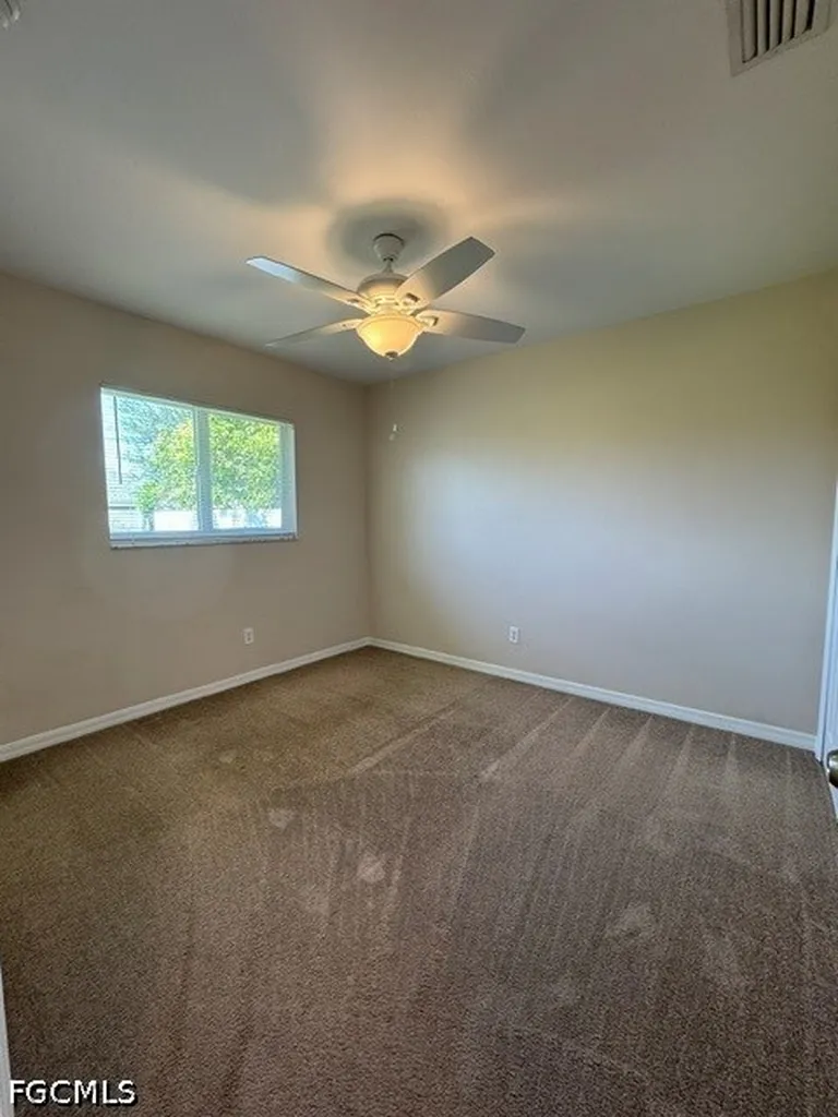 1318 NE 2nd Street Cape Coral FL 33909