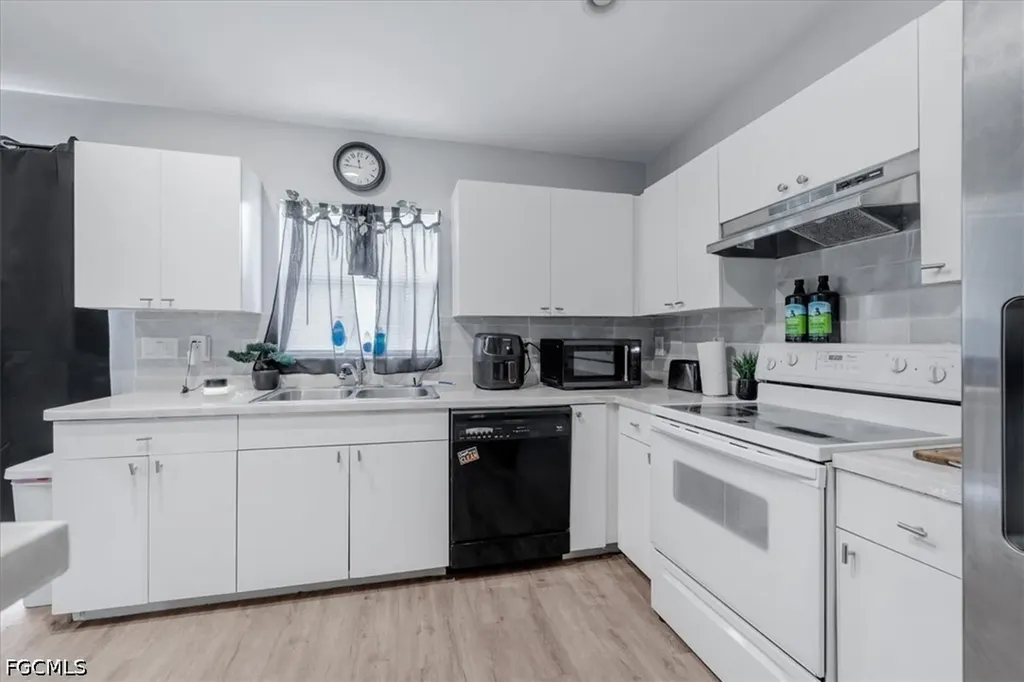 2438 Joe Avenue S Lehigh Acres FL 33973